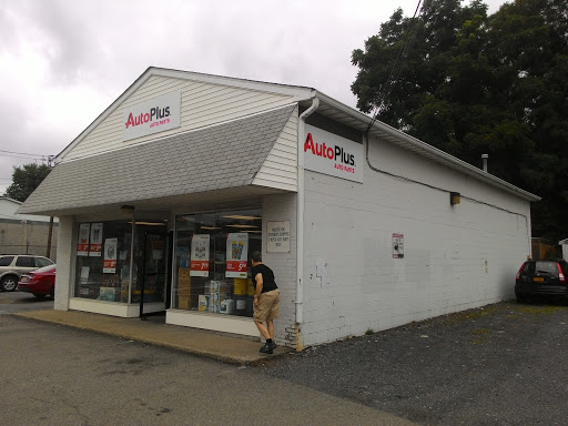 Auto Parts Store «Royco Auto Parts Inc», reviews and photos, 49 Elm St, Fishkill, NY 12524, USA