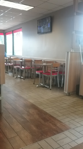 Fast Food Restaurant «Burger King», reviews and photos, 3709 N Tryon St, Charlotte, NC 28206, USA