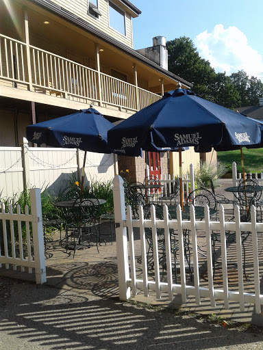 American Restaurant «Rathskeller Restaurant & Bar», reviews and photos, 88 Main St S, Southbury, CT 06488, USA