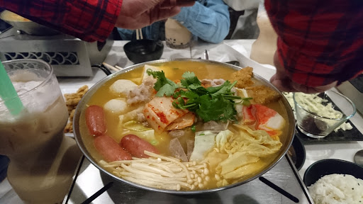 Hot Pot Restaurant «Cafe Dazzling», reviews and photos, 1876 W 11th St, Tracy, CA 95376, USA