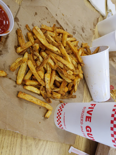 Fast Food Restaurant «Five Guys», reviews and photos, 3124 Kathleen Ave, Greensboro, NC 27408, USA