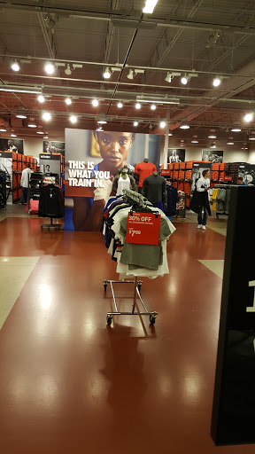 nike outlet in loveland