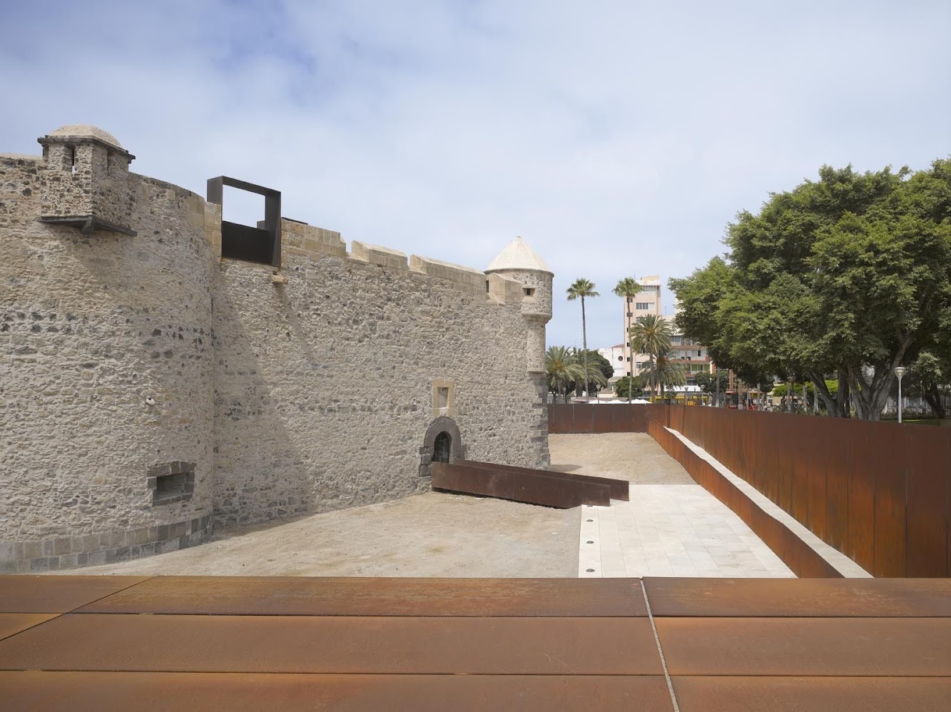 Castillo de la Luz Museum Extension by Nieto