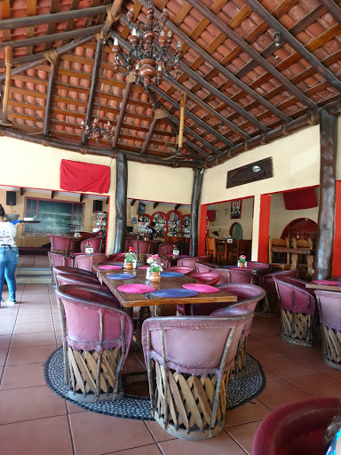 Bandido´s Restaurat Bar, Av 5 de Mayo 8, Centro, 40890 Zihuatanejo, Gro., México, Restaurante de comida para llevar | GRO