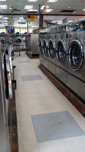 Laundromat «Laundry World», reviews and photos, 7125 Baltimore Ave, College Park, MD 20740, USA