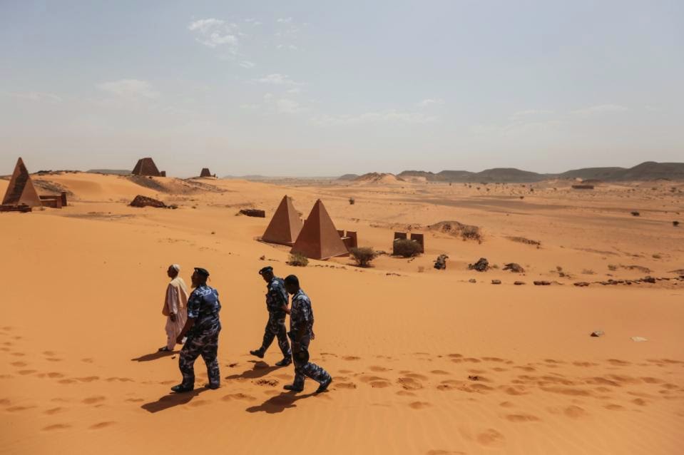 Sudan's pyramids, nearly as grand as Egypt's, go unvisited Sudan's pyramids, nearly as grand as Egypt's, go unvisited