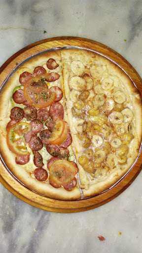 Art Pizza, Av. Venceslau Braz, 2386 - Santa Rita, Gov. Valadares - MG, 35040-570, Brasil, Pizaria, estado Minas Gerais