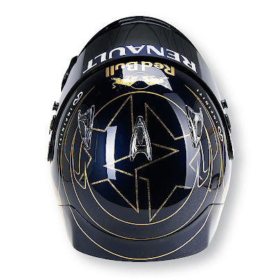 шлем Себастьяна Феттеля для Гран-при Кореи 2011 - вид сверху