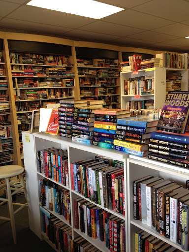 Used Book Store «Encore Books», reviews and photos, 4400 Heatherdowns Blvd # 5, Toledo, OH 43614, USA