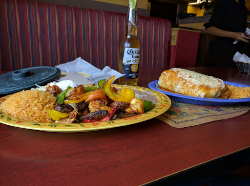 Mexican Restaurant «Fajitas Mexican Restaurant», reviews and photos, 6510 Joliet Rd, Countryside, IL 60525, USA