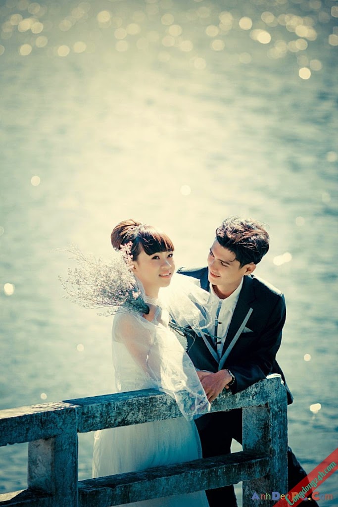 congdong24h.com-1album-anh-cuoichi-co-the-la-tinh-yeu.jpg