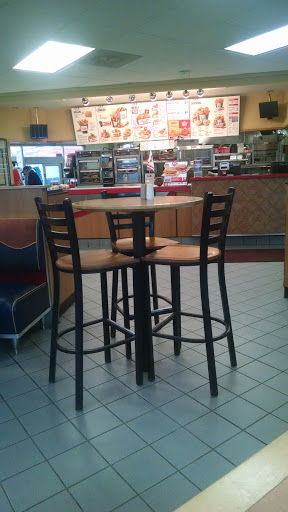 Fast Food Restaurant «KFC», reviews and photos, 825 E State St, Alliance, OH 44601, USA