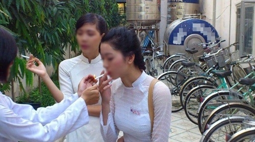 Những bài thơ vui nói xấu con gái hài bá đạo nhất Những bài thơ vui nói xấu con gái hài bá đạo nhất