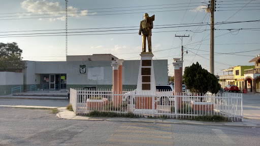 Imss, Francisco I. Madero 550, Nuevo Linares, 27900 Francisco I. Madero, Coah., México, Servicios | COAH