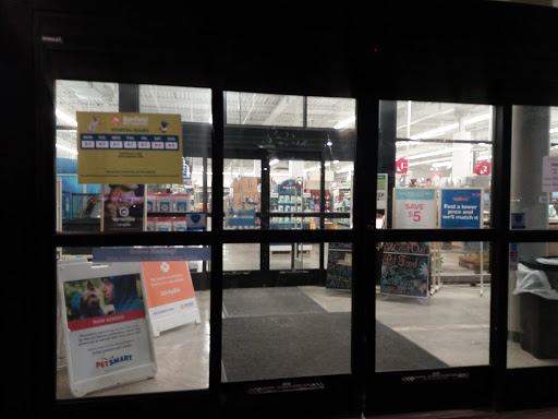 Pet Supply Store «PetSmart», reviews and photos, 350 Walt Whitman Rd, Huntington Station, NY 11746, USA
