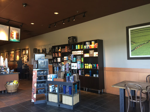 Coffee Shop «Starbucks», reviews and photos, 120 Laconia Rd #100, Tilton, NH 03276, USA
