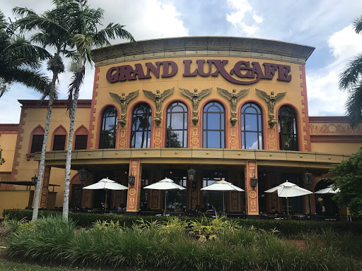 American Restaurant «Grand Lux Cafe», reviews and photos, 1780 Sawgrass Mills Cir, Sunrise, FL 33323, USA