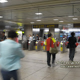 乘捷運去中正紀念堂。 乘捷運去中正紀念堂。