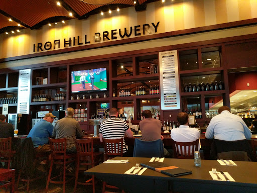 Brewpub «Iron Hill Brewery & Restaurant», reviews and photos, 124 E Kings Hwy, Maple Shade Township, NJ 08052, USA
