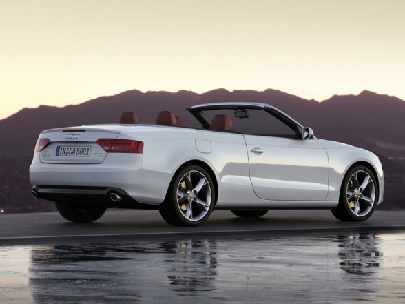 Audi A5 Cabriolet 2010 - Rear Side Picture