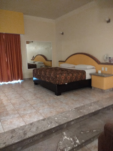 Hotel Rincón Turquesa, Las Rosas 1003, Villa Jardín, 35157 Dgo., México, Alojamiento en interiores | DGO