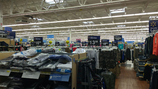 Department Store «Walmart», reviews and photos, 1365 Boston Post Rd, Milford, CT 06460, USA