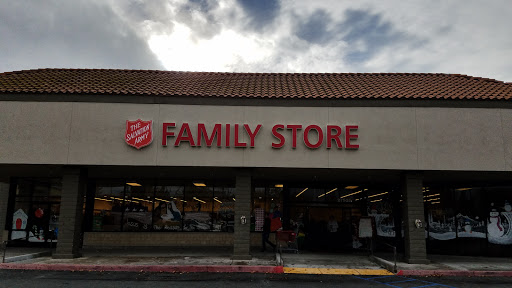 Donations Center «Salvation Army Family Store», reviews and photos