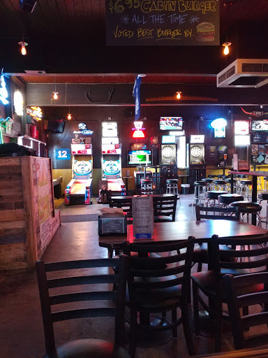 Bar «Log Cabin Pub & Eatery», reviews and photos, 2719 E Valley Hwy E, Sumner, WA 98390, USA