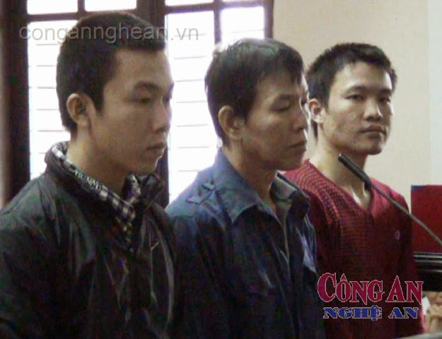 Từ trái qua phải: Nguyễn Ngọc Hoàng, Nguyễn Văn Hòa và Nguyễn Đình Hoài