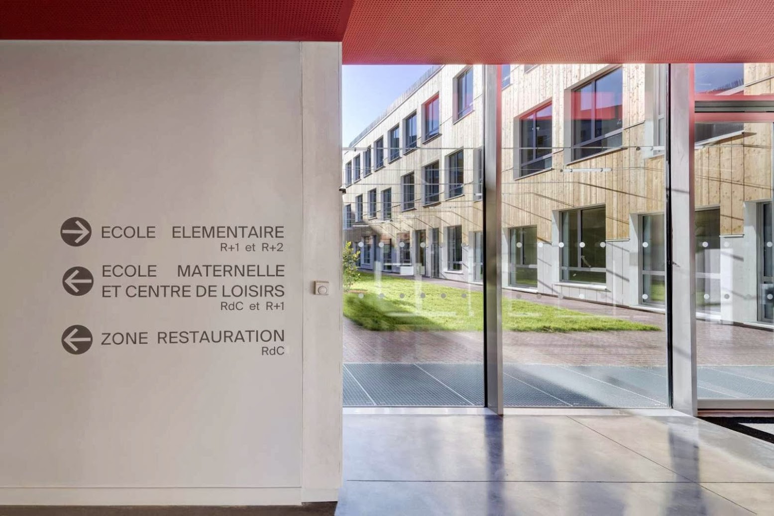 Docks school by Mikou design studio