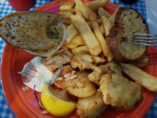 Seafood Restaurant «Luna Sea Fish House», reviews and photos, 153 US-101, Yachats, OR 97498, USA