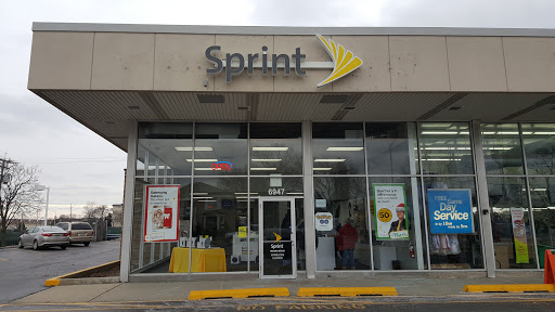 Cell Phone Store «Sprint Store», reviews and photos, 6947 Dempster St, Morton Grove, IL 60053, USA