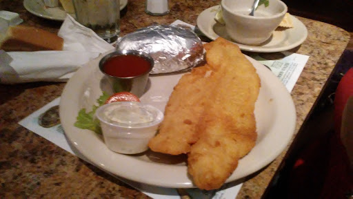 Seafood Restaurant «Oyster Bar Harlingen Tx», reviews and photos, 2301 S 77 Sunshine Strip, Harlingen, TX 78550, USA
