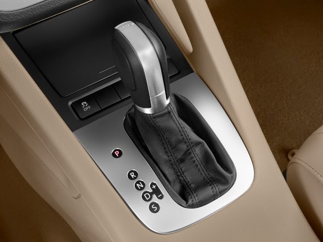 2015 Volkswagen Eos-gear-shift-style