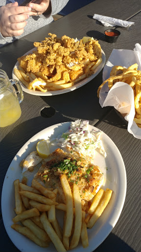 Seafood Restaurant «Tuna Striker Pub», reviews and photos, 7 River St, Seabrook, NH 03874, USA