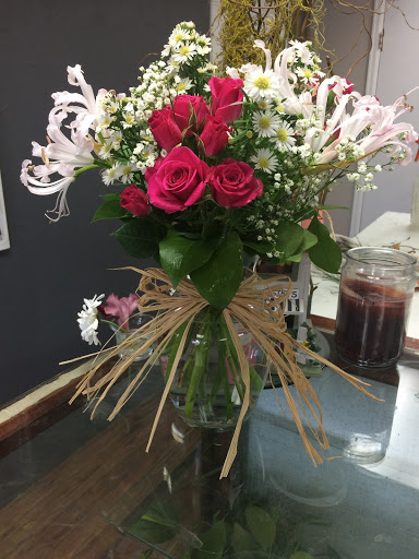 Florist «The Flower Peddler», reviews and photos, 7881 W Mississippi Ave, Lakewood, CO 80226, USA