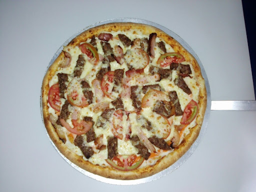 America Pizza, R. Comendador José Esteves, 310 - Dos Ipês, Lavras - MG, 37200-000, Brasil, Pizaria, estado Minas Gerais