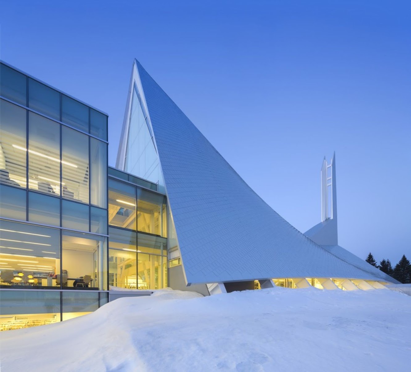 Monique Corriveau Library by Dan Hanganu and Clc
