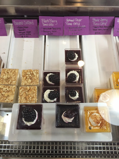 Bakery «Sweet Buttons Desserts», reviews and photos, 84 Rivington St, New York, NY 10002, USA