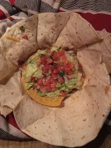 Mexican Restaurant «Taco Bell», reviews and photos, 16040 SE 82nd Dr, Clackamas, OR 97015, USA