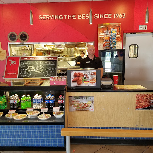 Pizza Restaurant «Donatos Pizza», reviews and photos, 350 Norton Rd, Columbus, OH 43228, USA