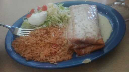 Restaurant «Los Jalapeños Taqueria», reviews and photos, 121 2nd Ave SE, Perham, MN 56573, USA