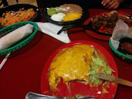 Mexican Restaurant «Mi Cocina Mexican Restaurant», reviews and photos, 1600 W Belleview Ave, Littleton, CO 80120, USA