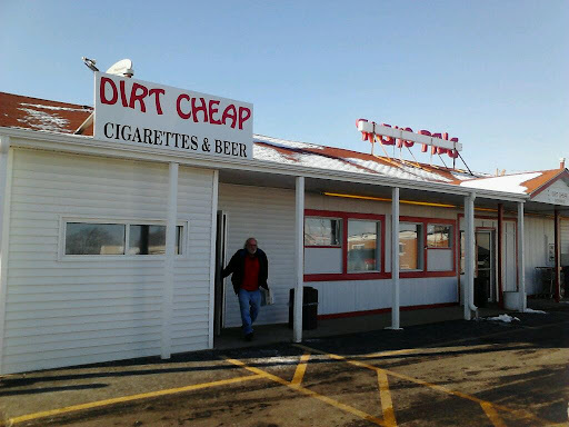 Liquor Store «Dirt Cheap», reviews and photos, 13898 US-67, West Alton, MO 63386, USA