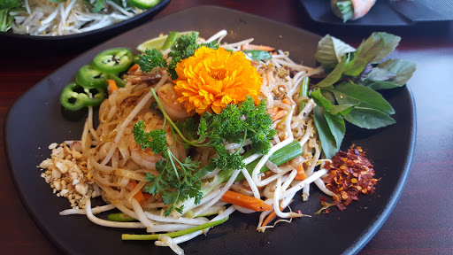 Vietnamese Restaurant «United Rose Deli And Pho», reviews and photos, 816 E Lincoln Ave, Orange, CA 92865, USA