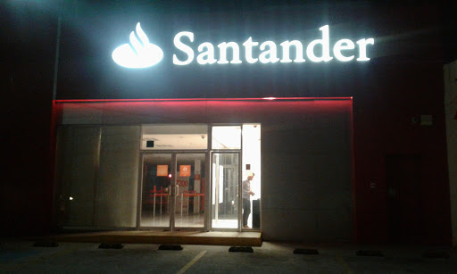 Santander, Heroe de Nacozari s/n, Bucerias, 63732 Bahía de Banderas|, Nay., México, Banco o cajero automático | NAY