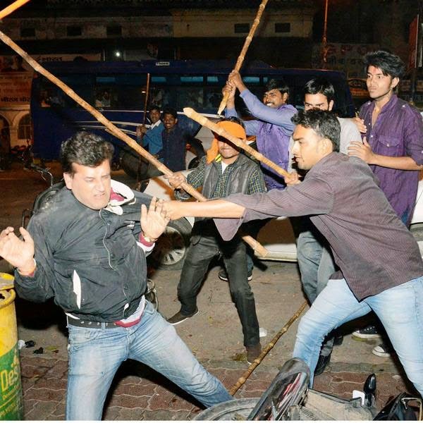 Police have termed the AAP protest completely illegal as no prior permission was sought in this connection by the party. Police have termed the AAP protest completely illegal as no prior permission was sought in this connection by the party.