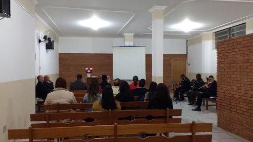 Igreja Cristã Maranata, R. Bom Jesus, 980 - Centro, Pirassununga - SP, 13630-105, Brasil, Local_de_Culto, estado São Paulo