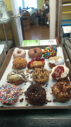 Donut Shop «Sugar on Top», reviews and photos, 4 S Decatur St, Strasburg, PA 17579, USA