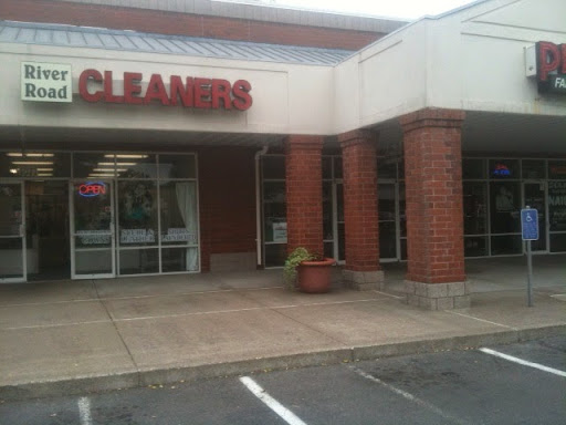 Dry Cleaner «River Road Cleaners», reviews and photos, 5077 River Rd N, Keizer, OR 97303, USA